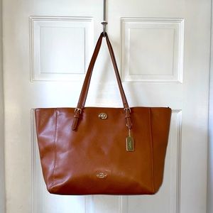 Coach Tote